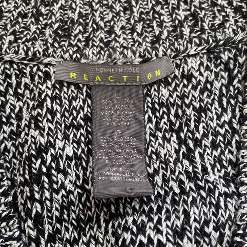 Kenneth Cole Reaction Womens L Short Sleeve Cardigan. Black and White Knit. - Picture 9 of 9